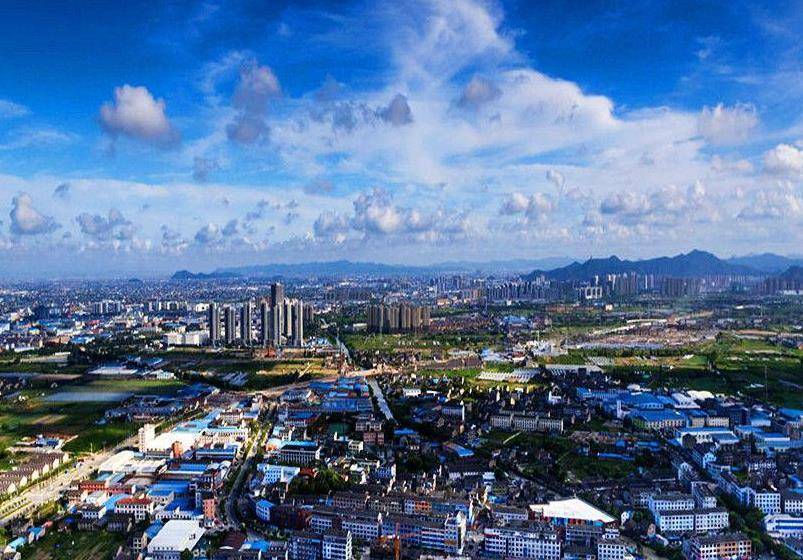 浙江有望联合发展的两个镇,如若成功,有望诞生新县城