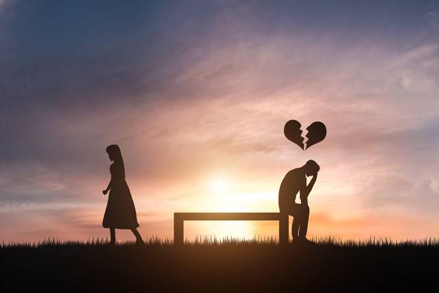 女性_情感_给予