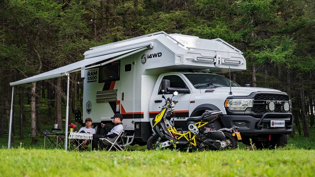 旅美灵域5500u四驱越野房车享受旅途中的惊喜与发现