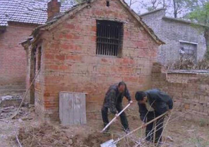 他19年前发明智能木马杀害17人后因一句话放走第18人