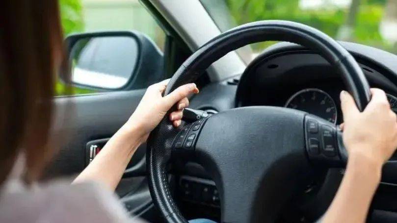 开车起步方式的重要性_搜狐汽车_搜狐网