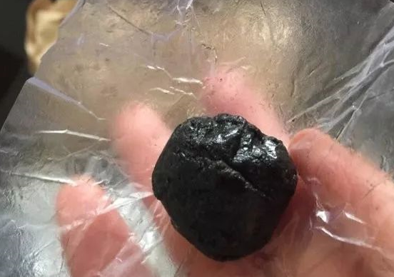 原创白头发变黑发最简单安全的方法莫过于九制黑芝麻丸