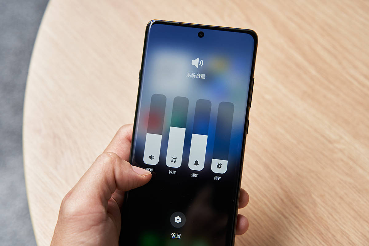 与安卓愈加趋同,对比下来国产系统真听劝_功能_应用_coloros