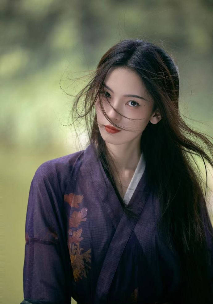 这张脸真的天生就该拍古装_造型_陈瑶_白妆