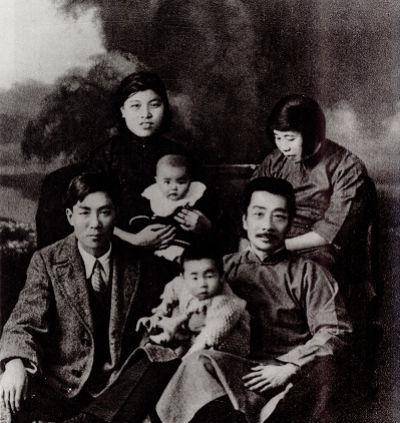 原创朱安温柔贤惠比许广平更适合当妻子看看她们的行为就知道了