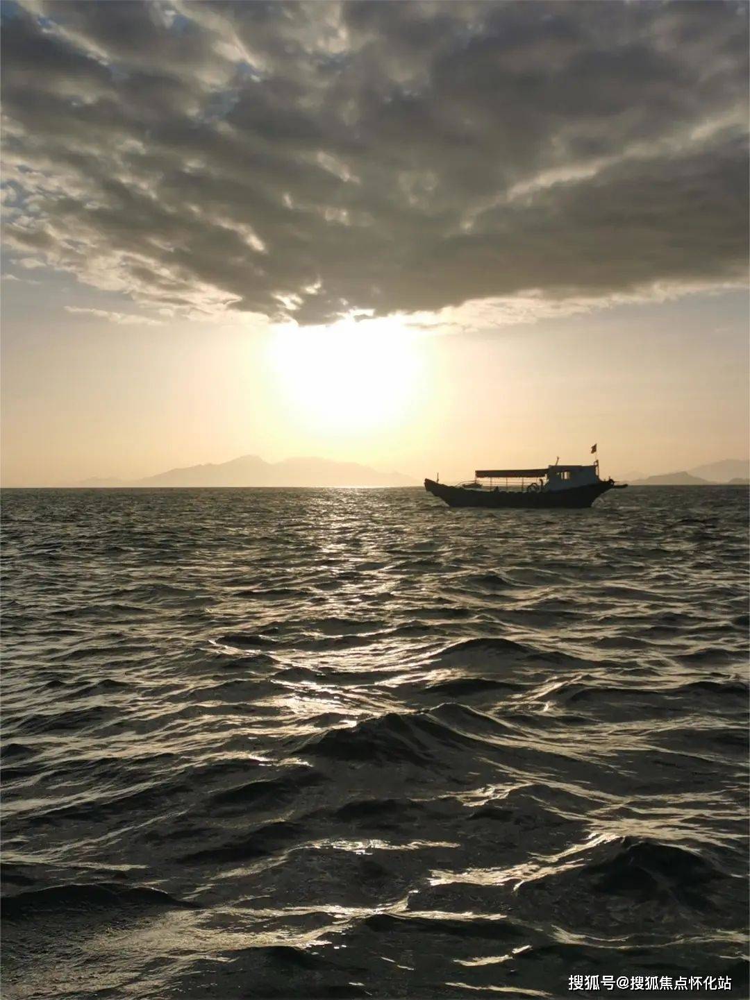 虹海金岸售楼处电话→售楼中心首页网站→楼盘百科详情→24h热线电话