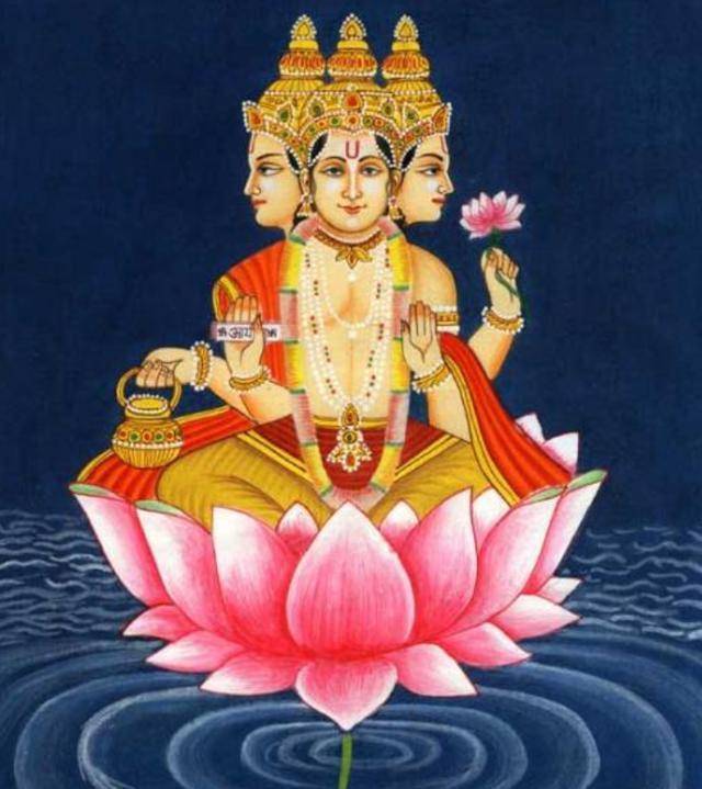 在过去,人们似乎都生活在神明庇佑中,人们相信是神明创造了这个世界.