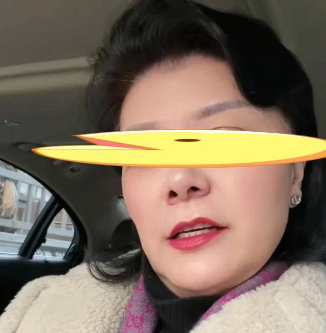 原创西助理自封为28案第一美女金果连麦示好柴桑评价两者是一类