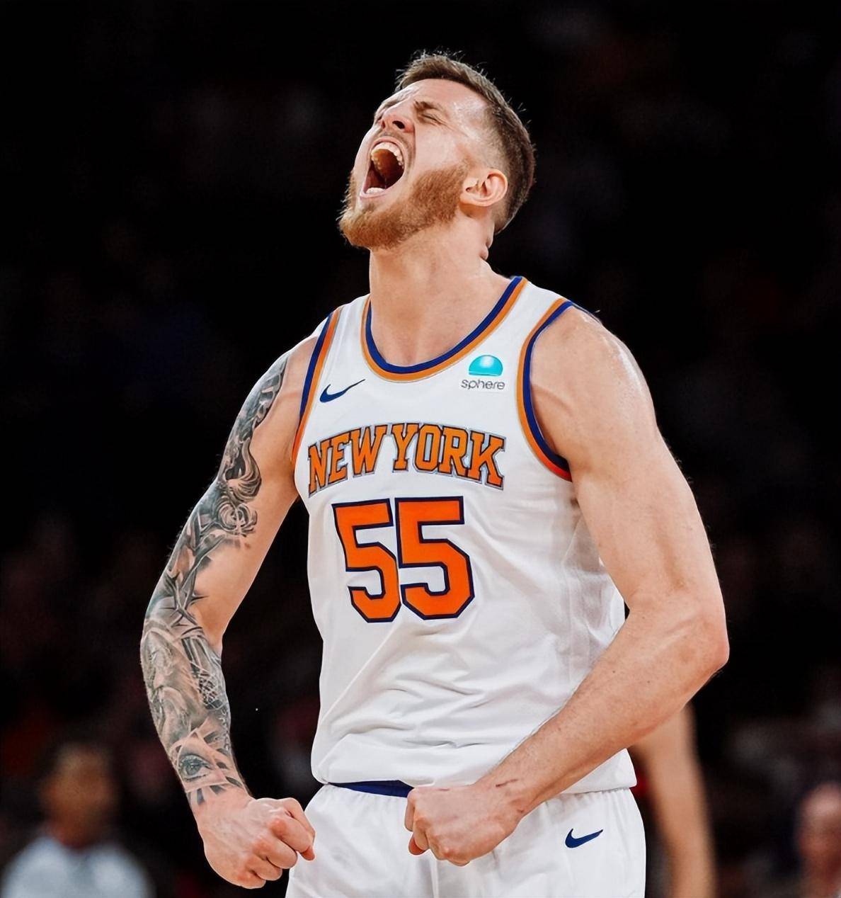 旧将为火箭阻击竞争对手,惠特摩尔有望对阵勇士时复出_布伦森_哈尔