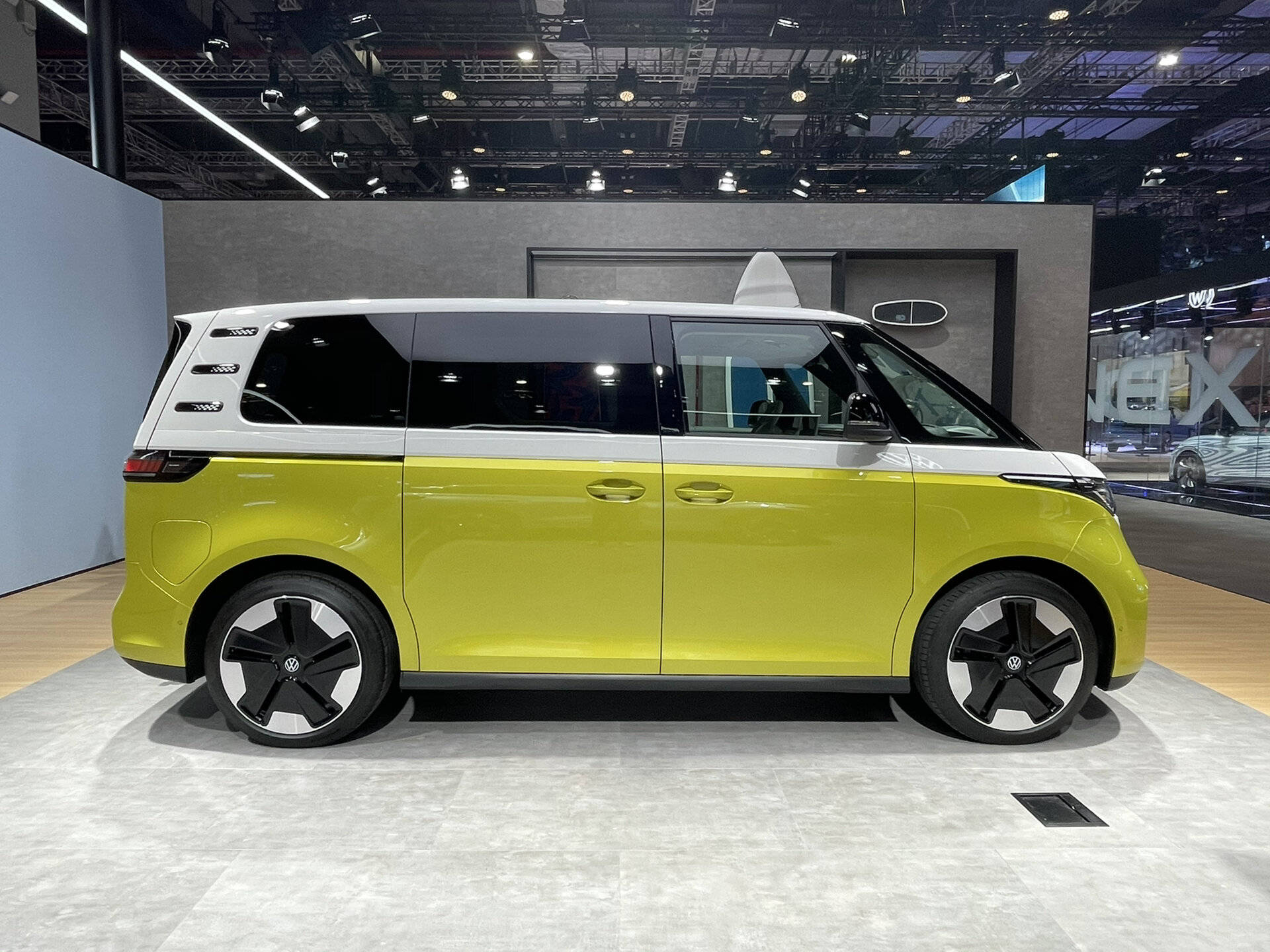 经典复刻外加大q吧配色,大众id buzz将3月21日上市_搜狐汽车_搜狐网