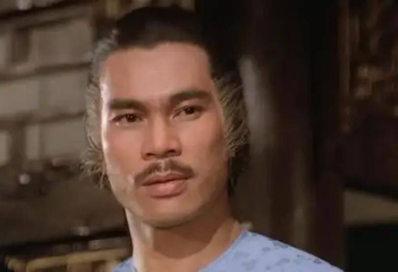 故事洪拳的创始人洪熙官活了93岁却被一妙龄少女一拳打死