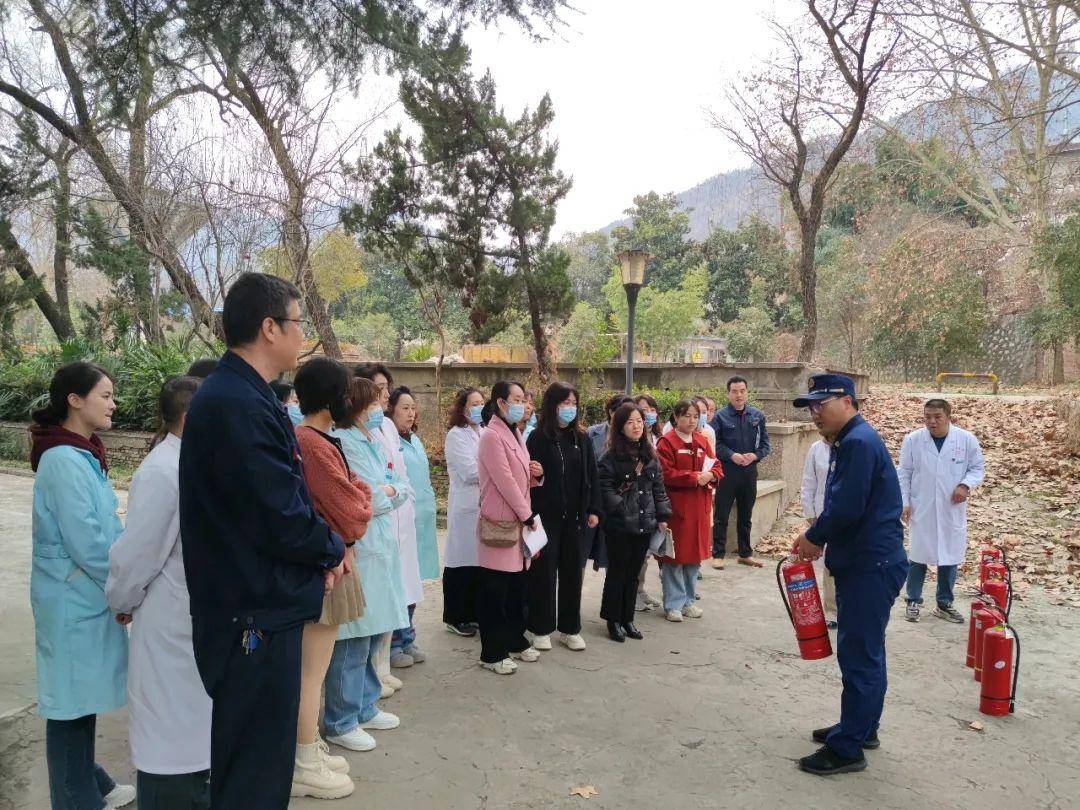 原创宝钛医院开展消防安全知识培训及消防安全应急演练