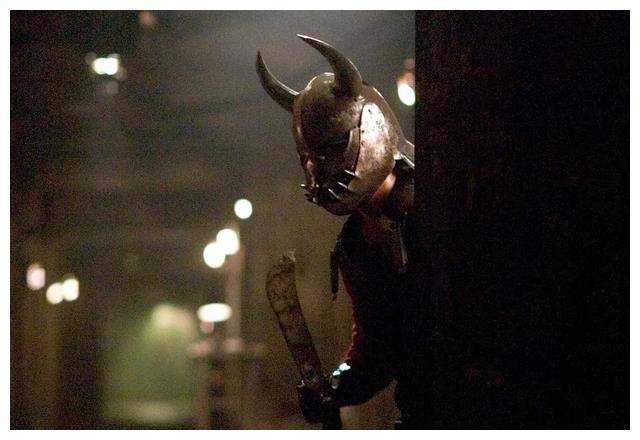 等等,还有《战斧骨》,这部影片将