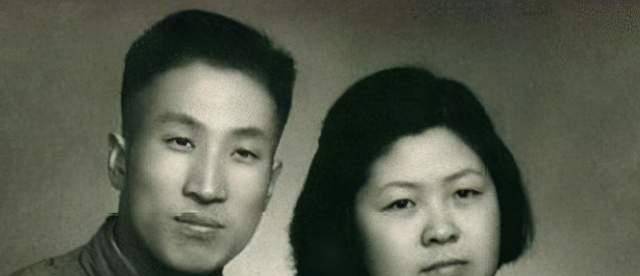 马未都:我爹是智兵,打仗冲锋总慢半秒,39人参军仅他一人活下来_马丹林