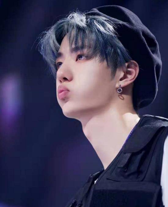 原创谁能顶住王一博李雪琴在他这丢原则粉丝最爱他突然讲的狠话