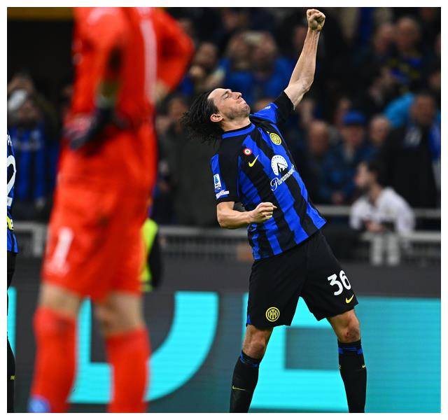 比赛_那不勒斯队_巴斯托尼