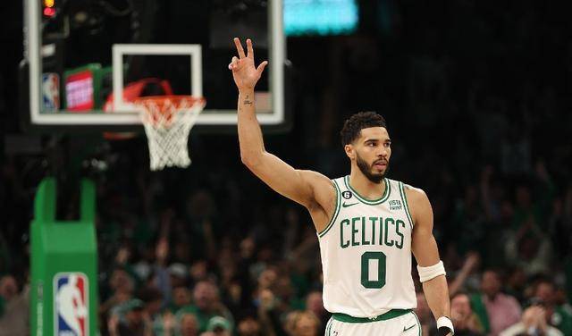 凯尔特人创造nba历史新纪录四场连续命中91记三分球