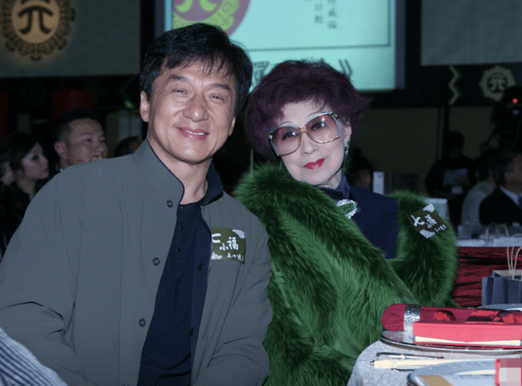 风光后"过气"香港功夫女星现状,有人老公曾坐牢,有人已去世_赛凤_茅瑛