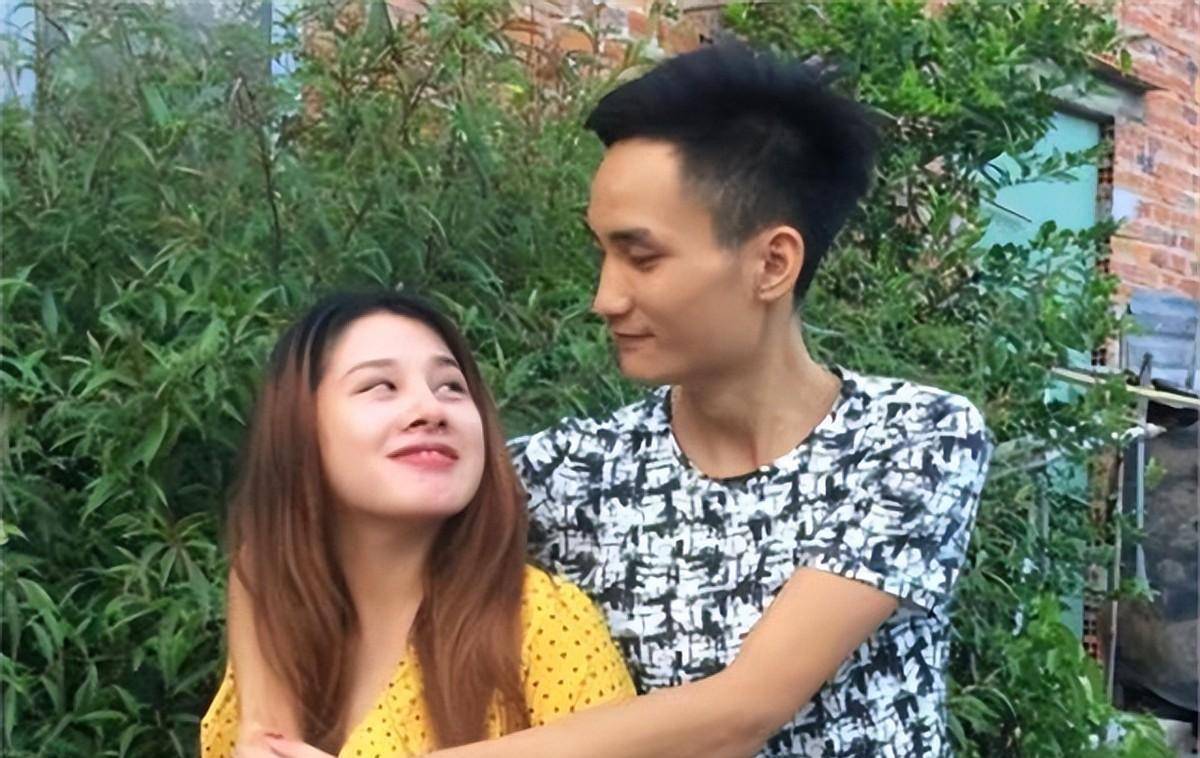 越南媳妇嫁到中国农村第一次参加喜宴被吓到一顿饭二十个菜