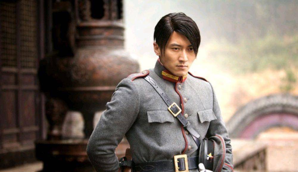 原创原创最燃甄子丹匪帅谢霆锋陈木胜遗作能否超越拆弹2