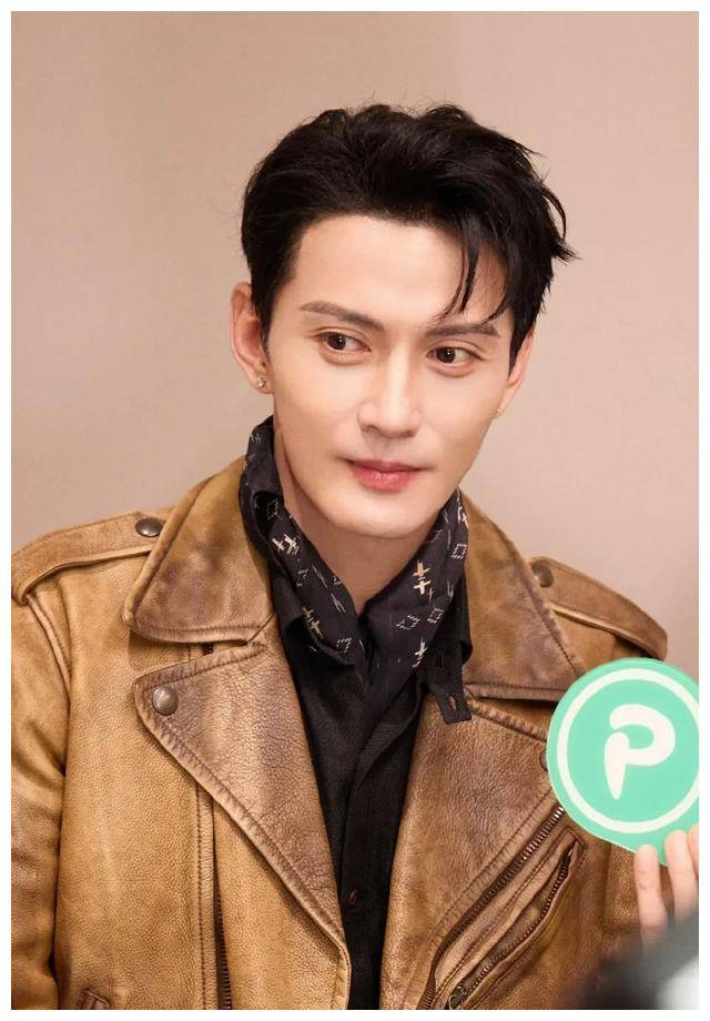 徐正溪退圈!疑因合约纠纷,"强制爱"赛道突现空缺._权谋_职业_蓝盈莹