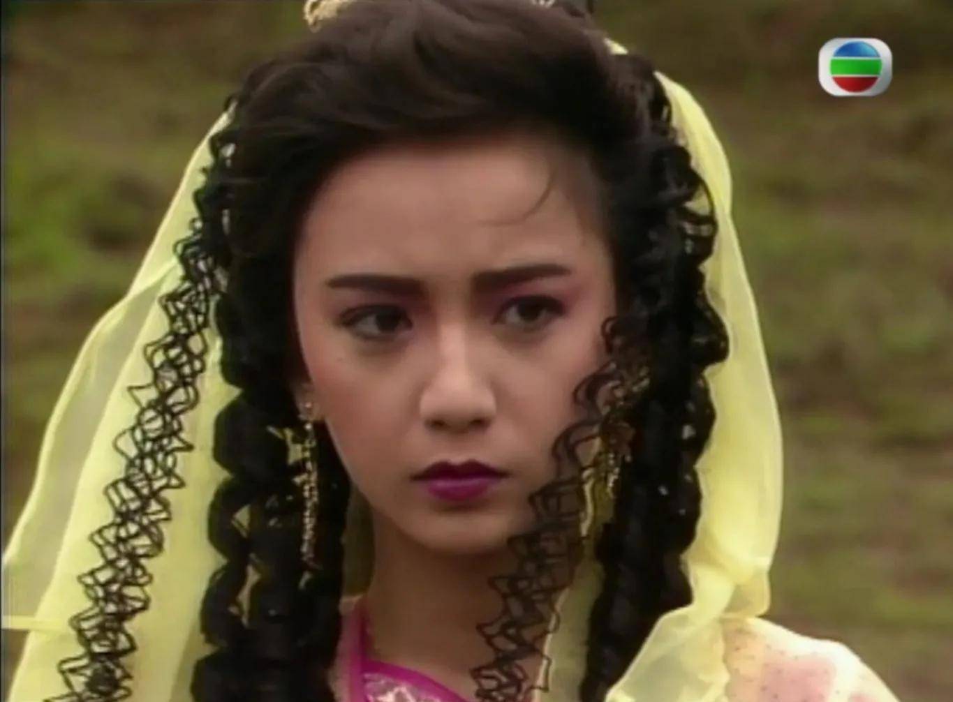 谁说武侠女主不能珠钗环绕13位女星告诉你80年代的美人有多惊艳