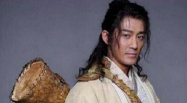 老年版《倚天屠龙记》引非议,张无忌看起来比紫衫龙王还老