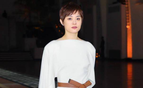 原创18年前孙俪首次资助的向海清6000字长文反咬恩人如今咋样了