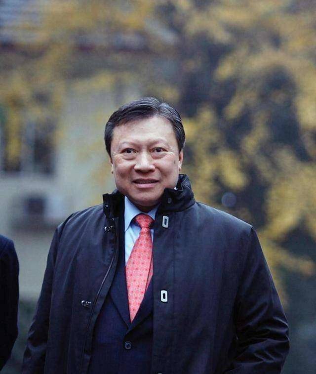 原创张子强连李嘉诚的儿子都敢绑胆子那么大为何不敢绑架霍英东