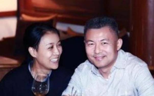 在工体附近开了vics酒吧,成为第一批在工体经营娱乐场所的老板