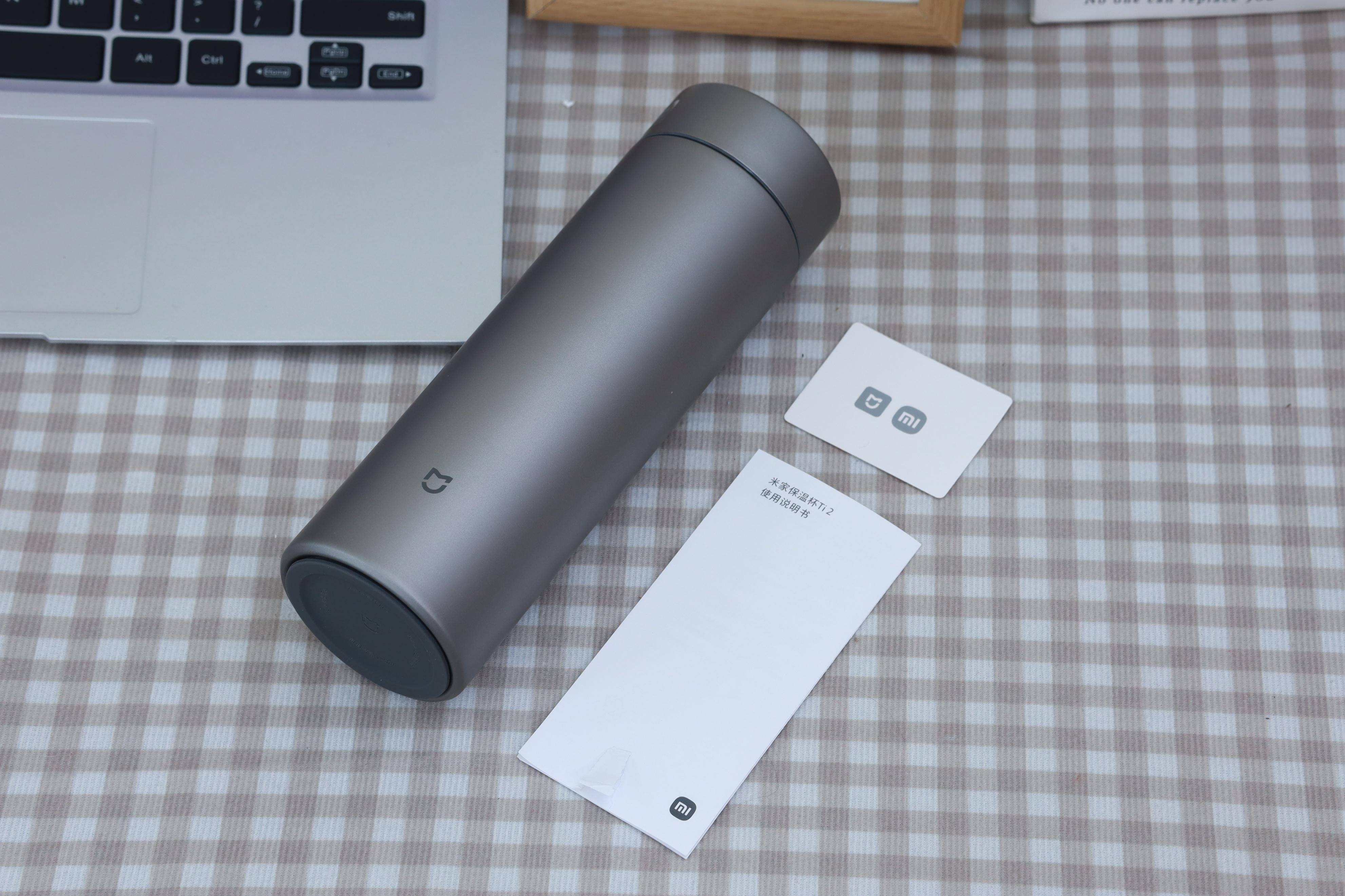 有钛度,畅饮不受限,米家保温杯ti 2使用体验_性能_的设计_杯盖