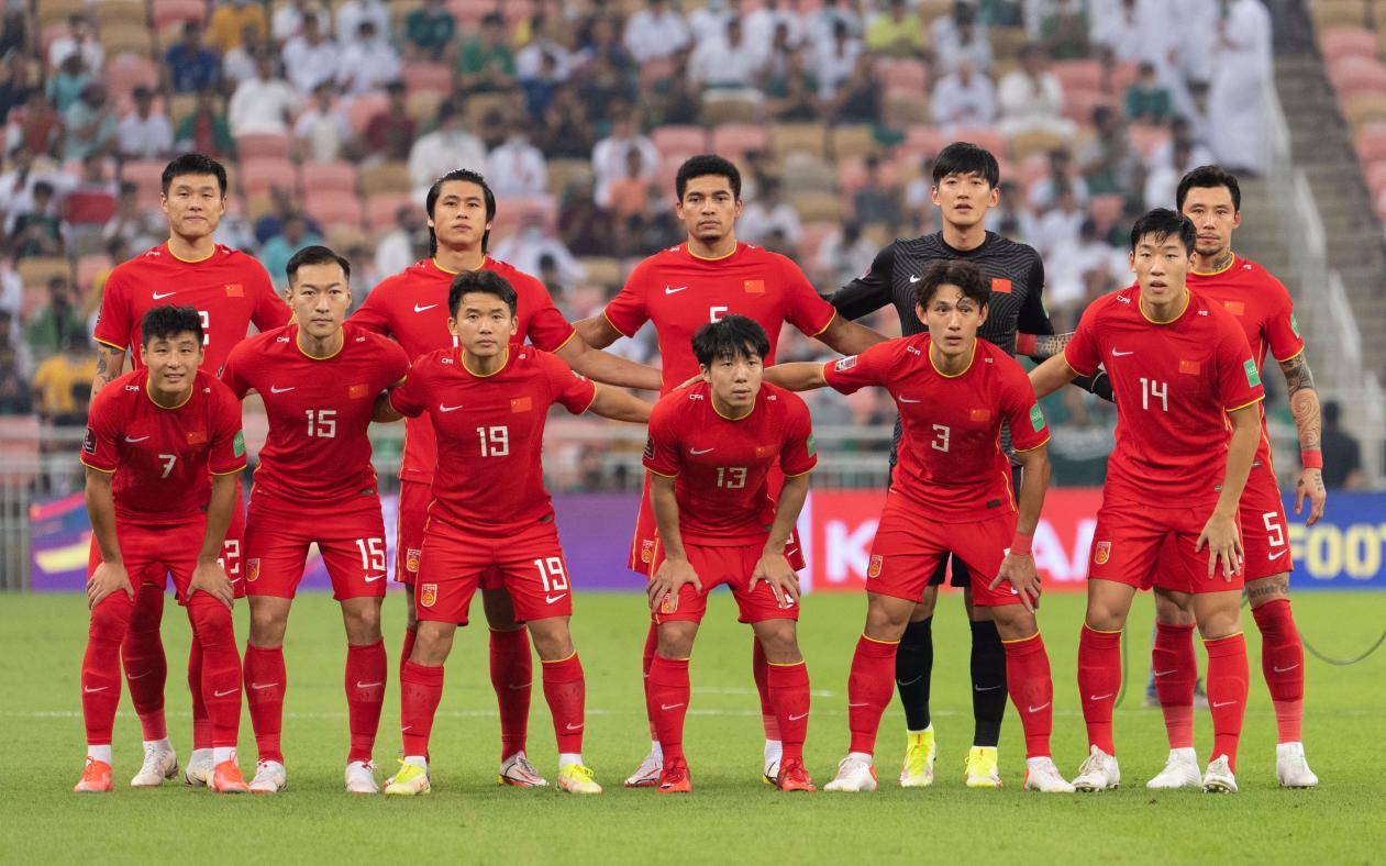 世亚预赛前前瞻新加坡vs中国