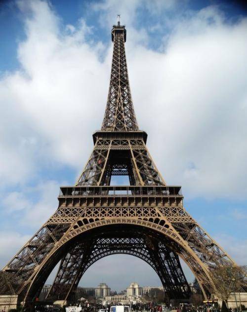 古代七大奇迹是什么埃菲尔铁塔在哪里土耳其金字塔是谁建的