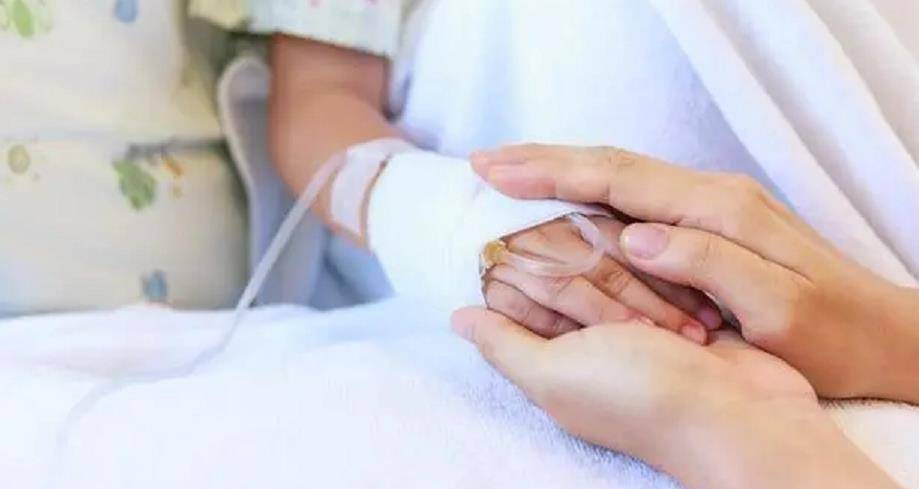 原创英国过山车安乐死3分钟转一圈7个回环引发脑死亡