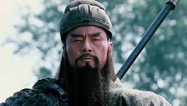 关羽的青龙偃月刀在其死后和赤兔马都被谁据为己有结果如何