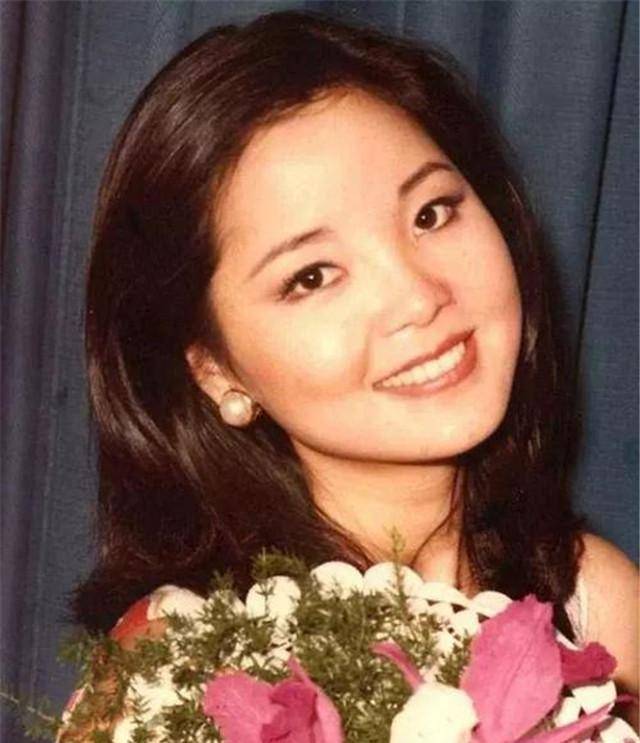 原创邓丽君一生有4段感情42岁因病去世其父亲曾毕业于黄埔军校