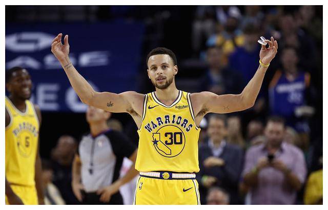 原创库里与詹姆斯四冠之争全方位分析专业解读惊人发现