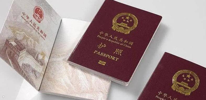 2009年女毒贩为爱拒供黑人男友被判死刑后黑人男友消失不见