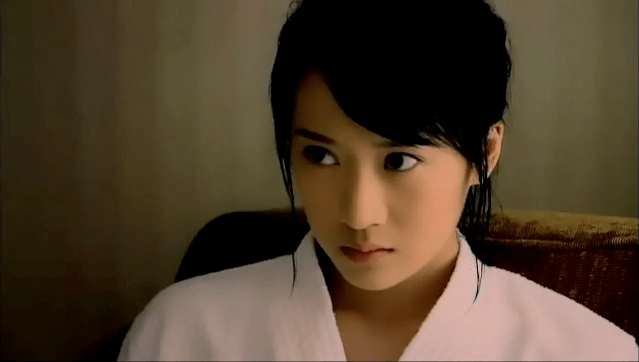 原创蜗居25岁的海藻放弃疼爱她的男友给45岁的宋思明当小三令人痛心