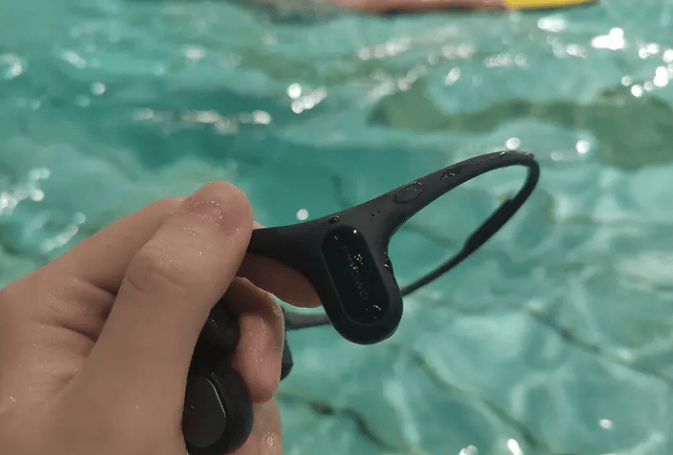 挑选游泳耳机不再迷茫!南卡、韶音、墨觉多维度实测帮你选择