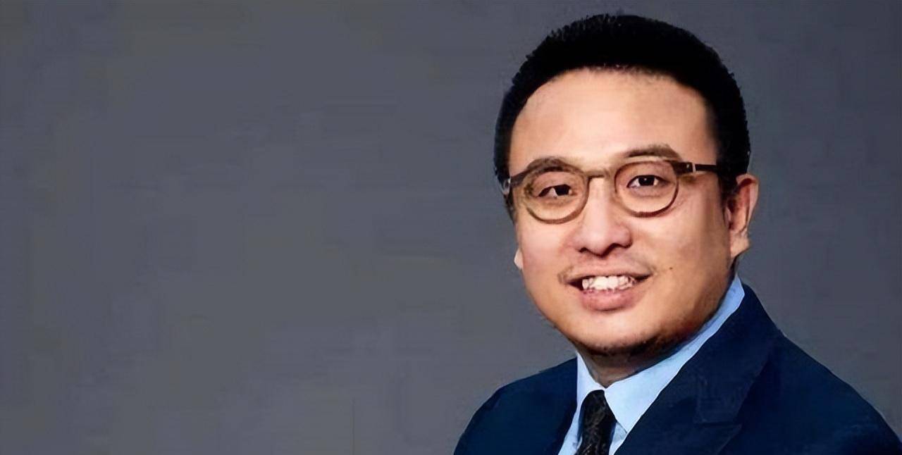 原创上海大佬张旭豪33岁将公司卖给马云套现665亿如今再创传奇