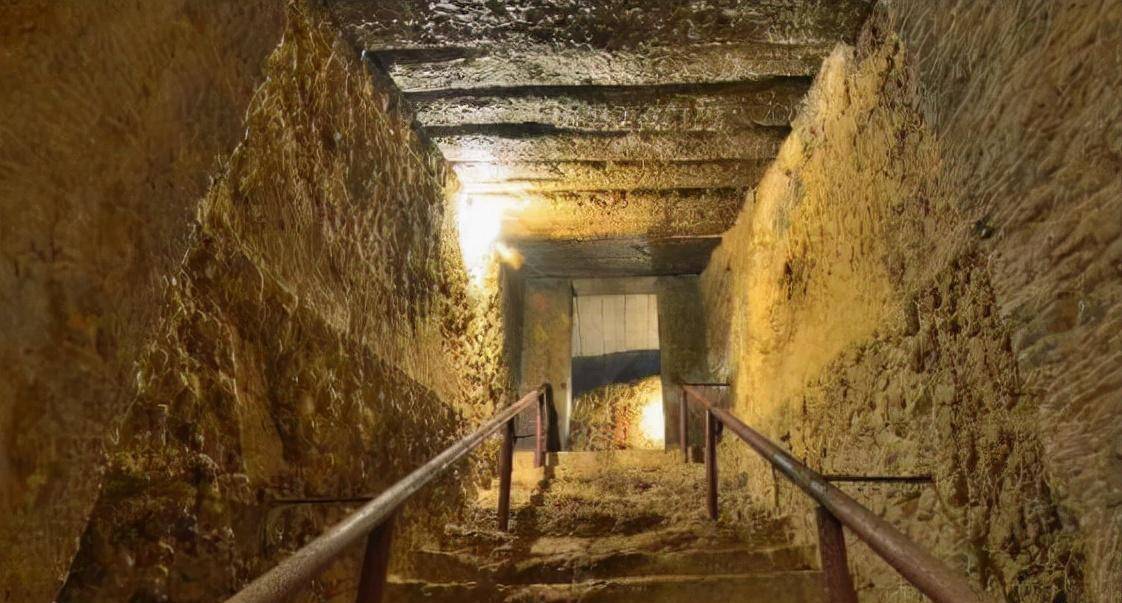 原创郭庄古墓历经盗墓贼十八次盗取为何墓中珍宝依旧琳琅满目