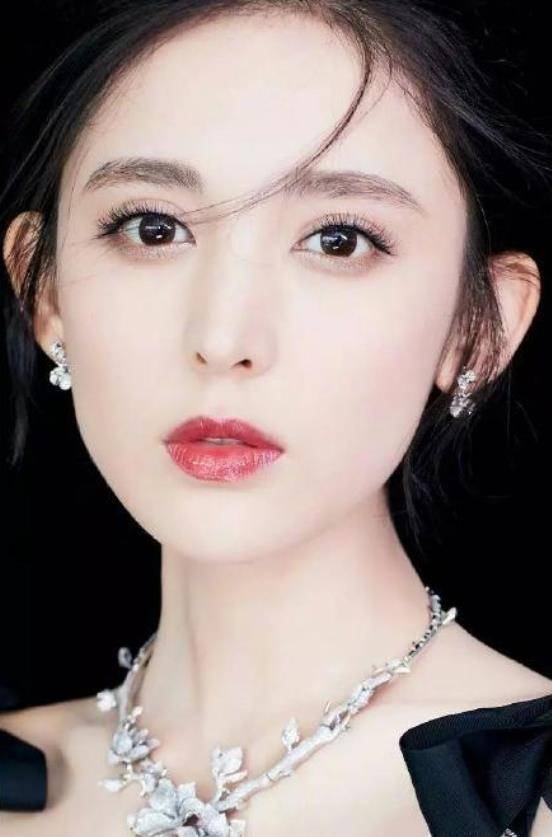 原创新疆三美颜值比拼迪丽热巴vs古力娜扎vs佟丽娅谁更好看