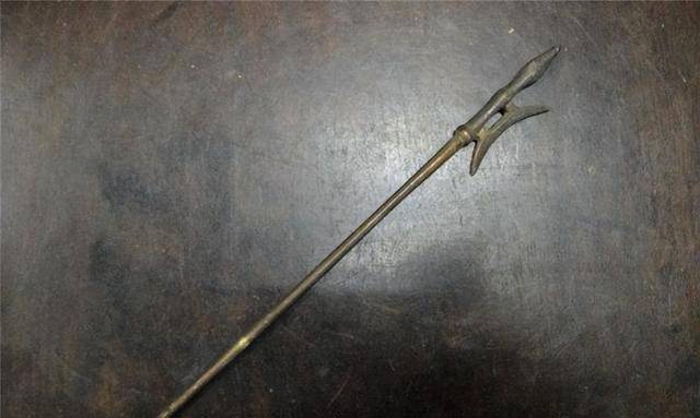 并非铁棍,寻常人根本用不起_枪杆_长枪_士兵