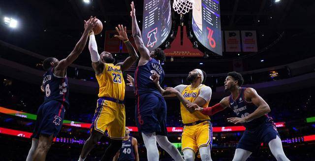 nba常规赛雪耻心切湖人火力共振剑指76人
