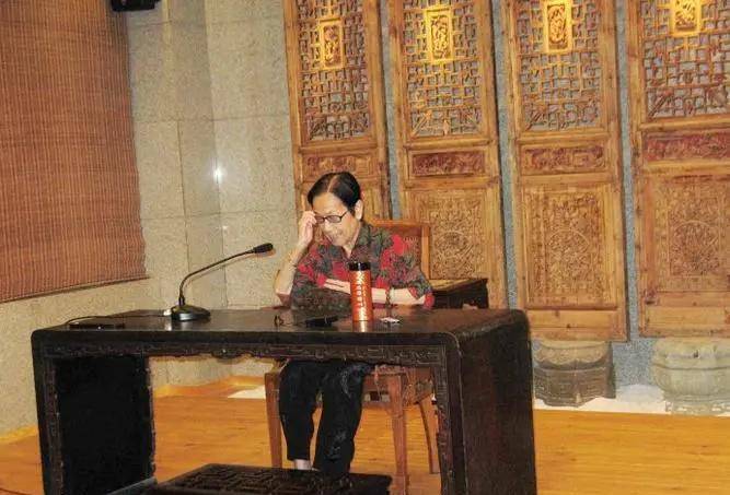 原创奇女子叶曼精通儒道佛准确预言当今中国崛起享年103岁