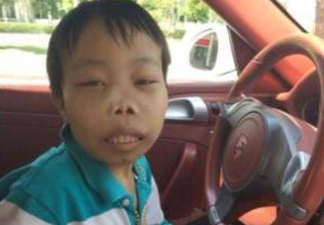 原创还记得外星人陈山吗24岁坐拥5亿净资产却惨遭快手清退