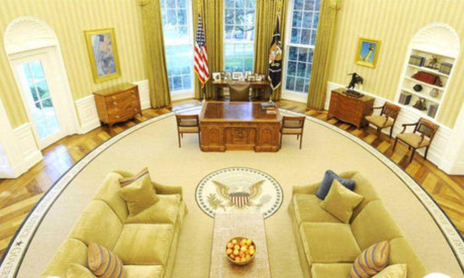 克林顿拉链门女主我能看到他那欣赏和对我感兴趣的眼睛