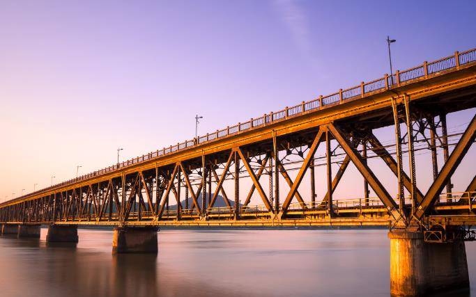 银元"行贿",粉碎敌军阴谋,为古城立下一件奇功_钱塘江大桥_林正_周福