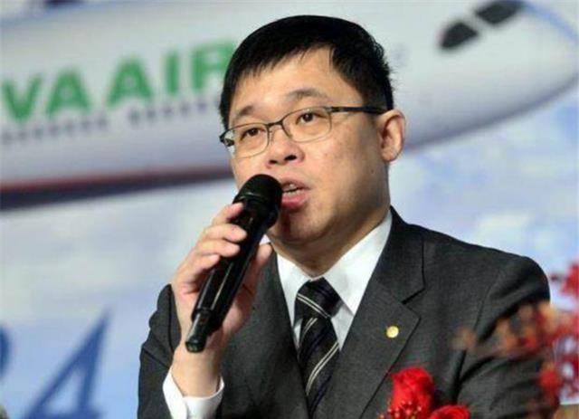 原创海上皇帝张荣发500亿给私生子引家庭内战便宜公司元老